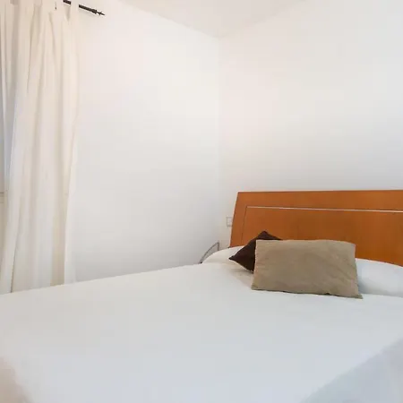 Clip H-2 - Apartment